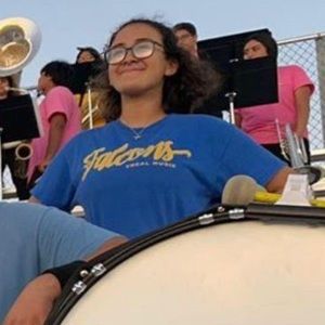 Meet your Posher, Itzel